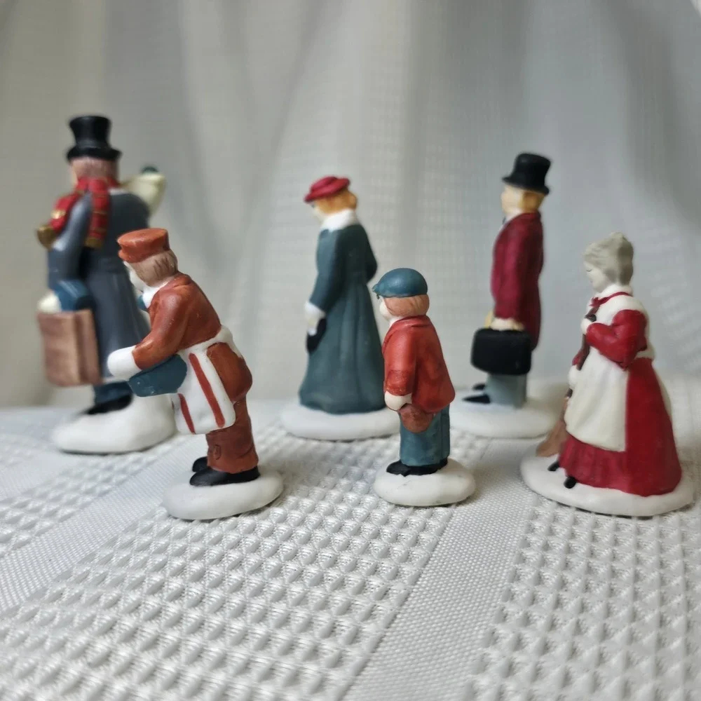Lemax Christmas Village Vintage Hand Painted Lot‎ Of 6 People Figurines